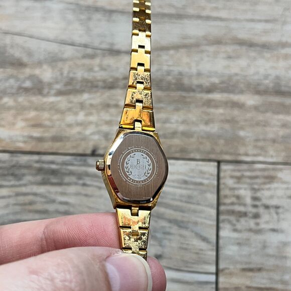 Berenger Vintage Gold Tone Dainty Cocktail Watch Womens Quartz Square Round main image 7
